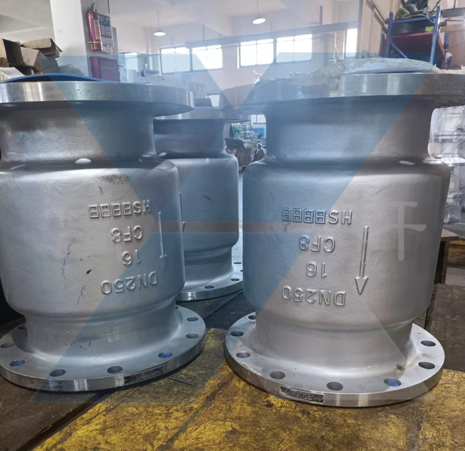 H42H-16P-DN250不鏽鋼立式止回閥生產完成準備發往鐵嶺市(圖1) H42H-16P-DN250不鏽鋼立式止回閥生產完成準備發往鐵嶺市(圖1)