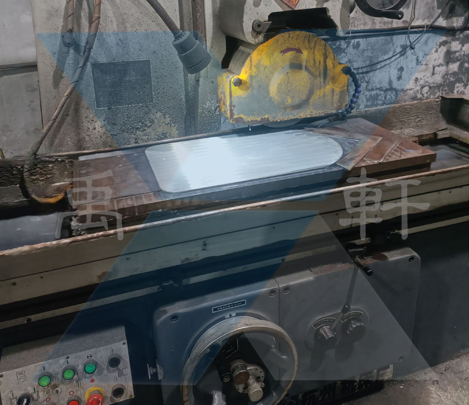 PZ73H手動刀型閘閥如何從鑄件到成品的加工過程(圖3) PZ73H手動刀型閘閥如何從鑄件到成品的加工過程(圖3)